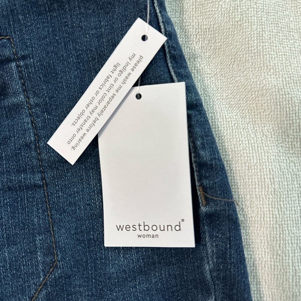 NWT Westbound Women's High Rise Fit‎ Crop Jeans - Size 22W - Picture 2 of 7